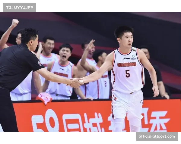 CBA股东会讨论工资帽软硬上限调整方案